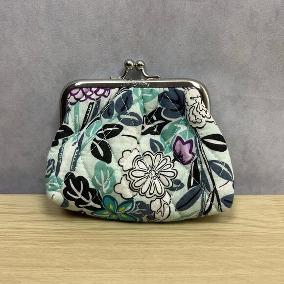 Vera Bradley Vintage Penelope’s Garden Kiss Coin Purse - Picture 2 of 8